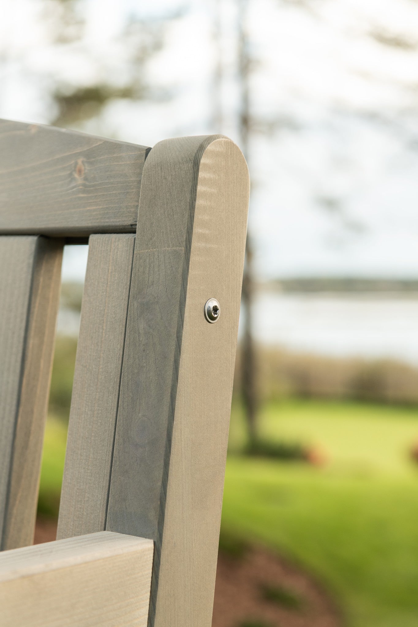 Wooden three seat Garden Bench with Arched Back