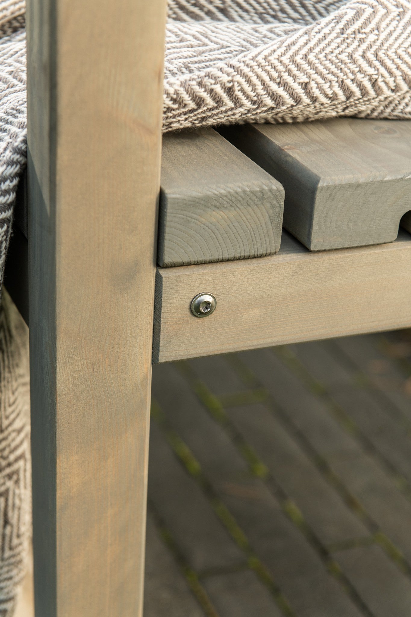 Wooden three seat Garden Bench with Arched Back