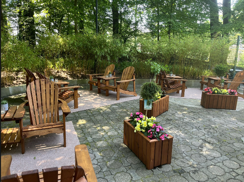 Client name · Germany · Adirondack chairs